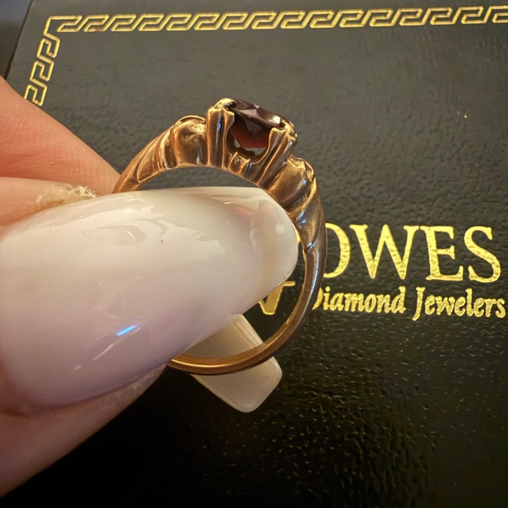 Vintage!!! 10 k gold! Art deco estate ring. Size 6. Garnet Gemstone - Picture 5 of 8